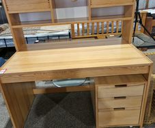 Computer desk