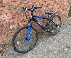 26 Inch Apollo Phase kids bike