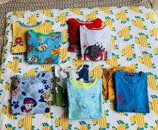 Boys clothing & footwear bundle (size 110/116 aprox. 4-5 years)