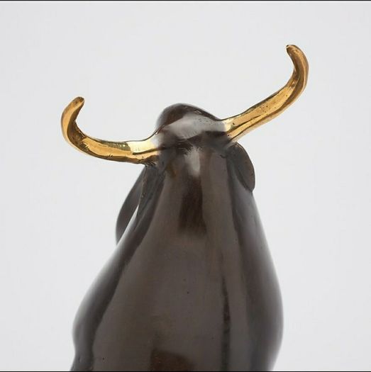 Stunning Bull 2 x sizes (3.5 kg) (2 kg) - Bronze