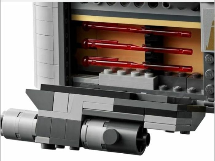 Retired Lego Star Wars 75292 The Razor Crest