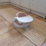 snug floor seat Image 3