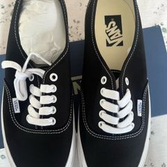 Vans Trainers NEW