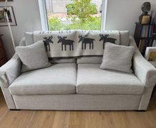 Finline Hudson sofa bed pristine condition