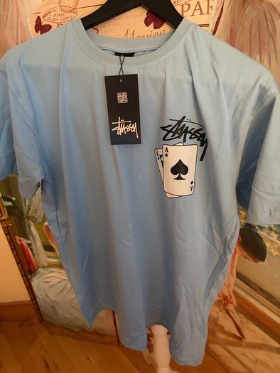 Men's medium t shirt