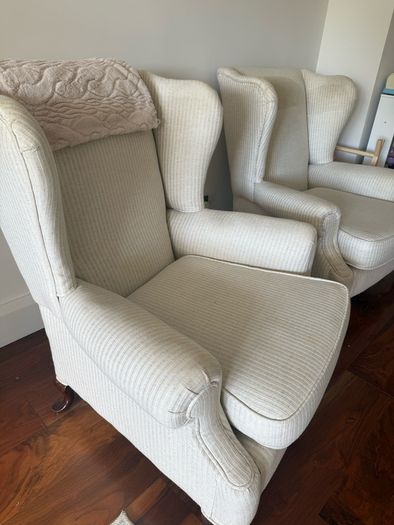 Pair of Queen Anne armchairs