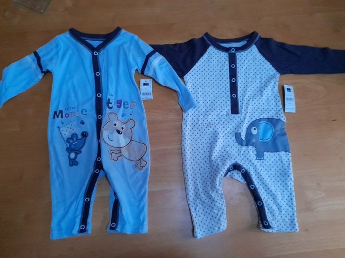 babygrow 2 New 6-9mths