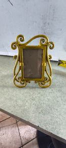 Picture Photo Frame Gold-tone Metal 7 x 4.5 cm.