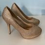 Ladies Gold High Heels New 6/39 Image 2