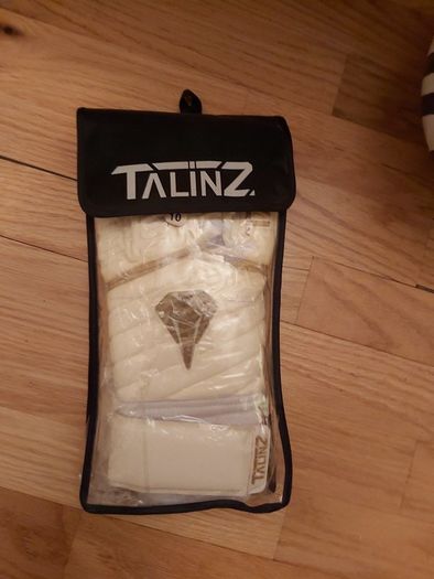 Goalkeeping Goalkeeper Gloves