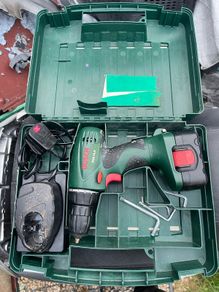 BOSH Cordless drill driver
