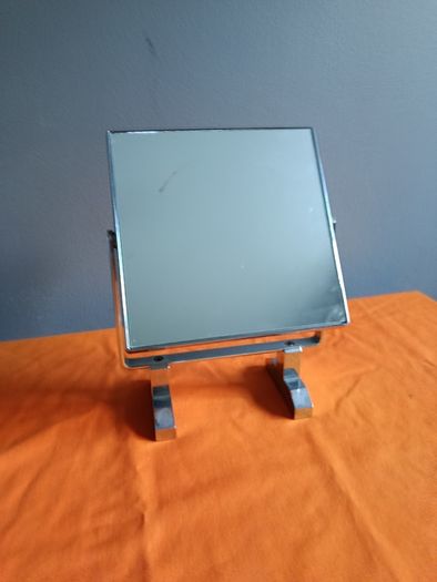Miror