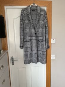 coat / cardigan