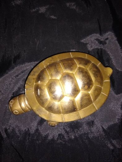 Brass Ashtray with lid.