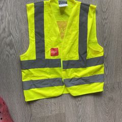 HI viz vest  Age 7-9