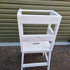 Child LeaningTower