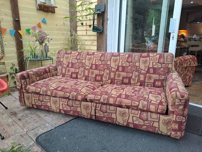 Free couch sofa bed