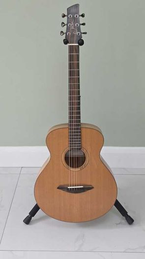 JKM 485 Sitka Spruce and Red Gum Acoustic Guitar Oil Finish