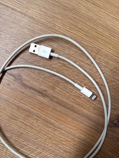 cable for iphone