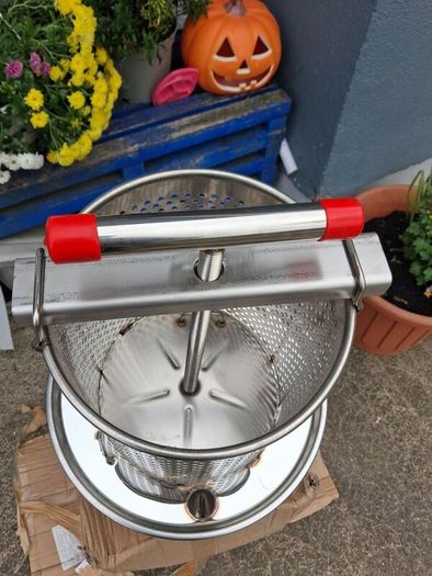 Honey and beeswax press. Brand new.