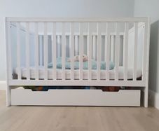 Mama and Papas Cotbed