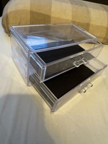 make up box
