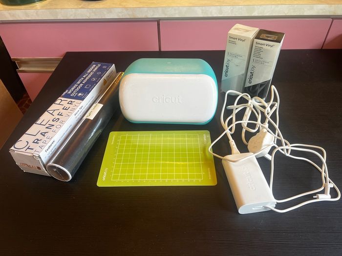 Cricut Joy - Vinyl Cutter
