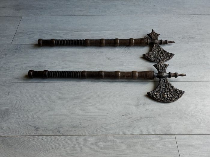Decorative axes