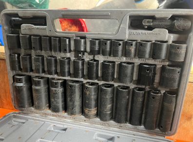 Impact socket set