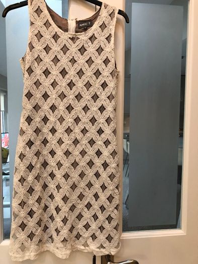 Dress, brand Apricot, knee length