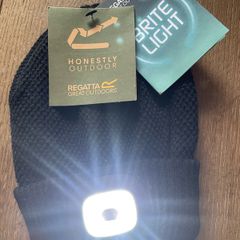kids beanie hat with torch light Regatta 7-10y New