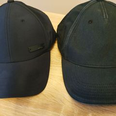 2 men's caps