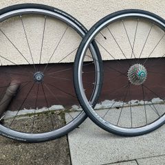 Wheel se Shimano Ultegra  with 11 speed cassette