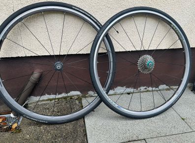Wheel se Shimano Ultegra  with 11 speed cassette