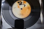 Lily and Chips King Kong 7 inch Vinyl Record