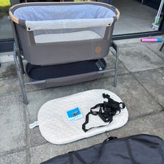 Maxi Cosi Iora Co Sleeper / Travel Cot
