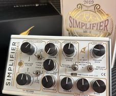Simplifier MK II - Analog Guitar Amp Sim pedal
