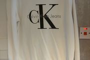 Calvin Klein sweatshirt