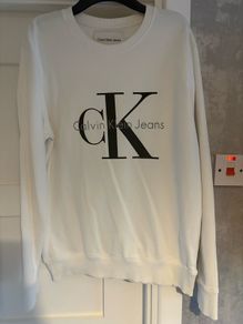 Calvin Klein sweatshirt