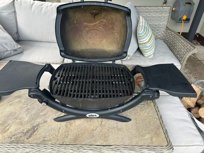 Weber Q1000 Bbq