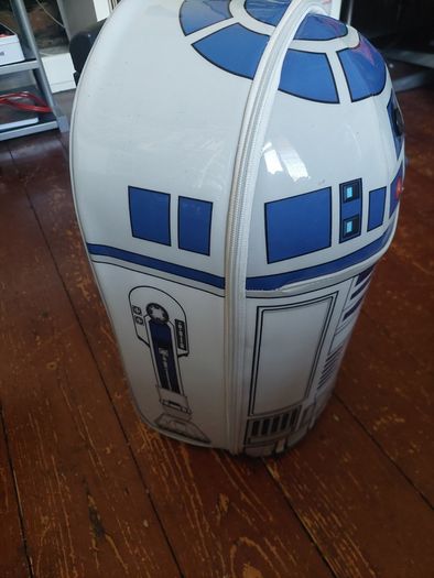 Star Wars- R2D2 travel case with wheels, retractable handle