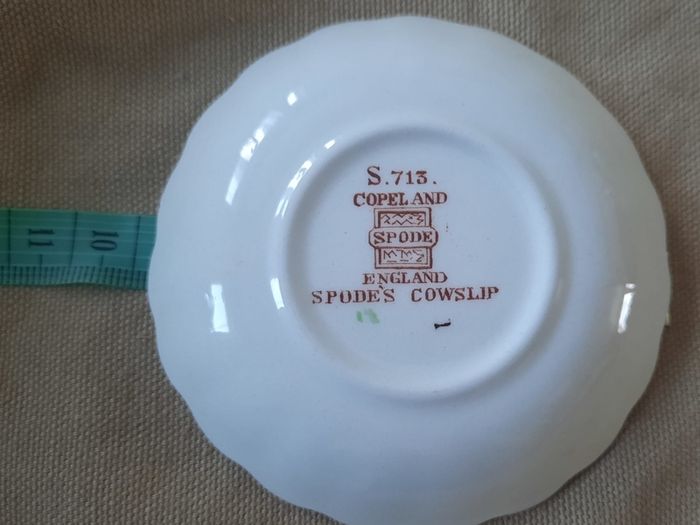 Copeland Spode 1950's plates x 2 in excellent condition with no issues S713 Spode's Cowslip 9.5cm diameter FREE STANDARD POSTAGE INCLUDED