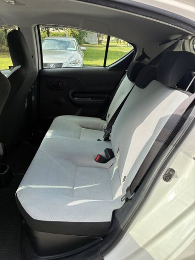 2016 Toyota Aqua Petrol Hybrid Auto LONG TAX & NCT