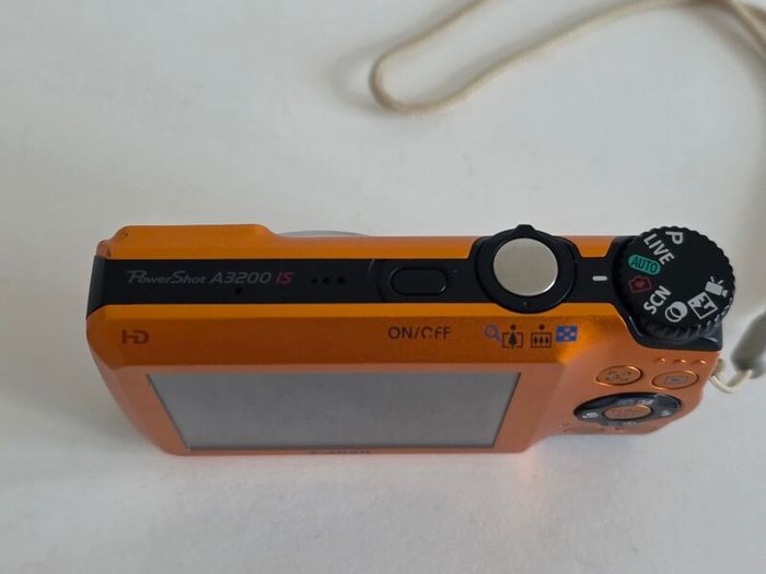 Canon PowerShot A3200 IS 14.1 MP Digital Camera