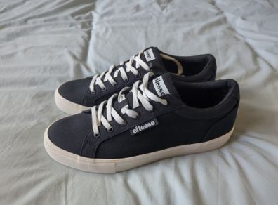 Ellesse Stefania Vulc Size 9
