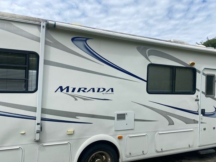 Ford Mirada 27500