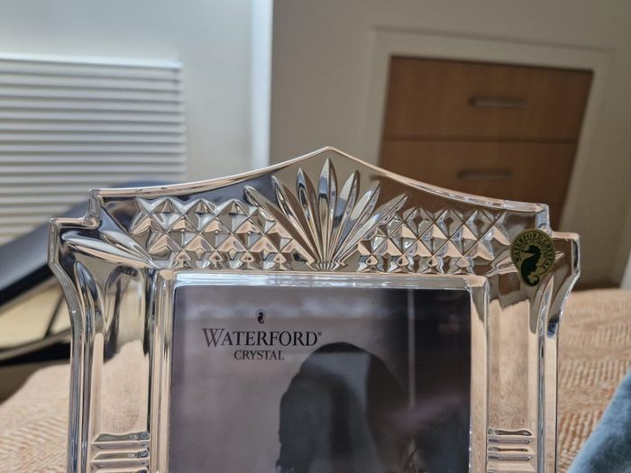 Vintage Unused Waterford Crystal 6x4 Glass Frame in Original Packaging.