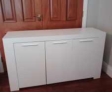 Sideboard Pet litter box