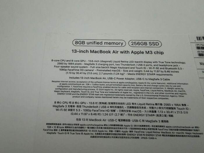 Macbook Air M3 13" 8GB 256 SSD