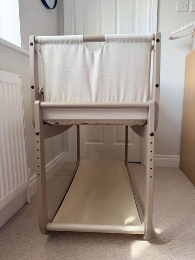 Snuz Pod 5 - Mocha - Excellent Condition